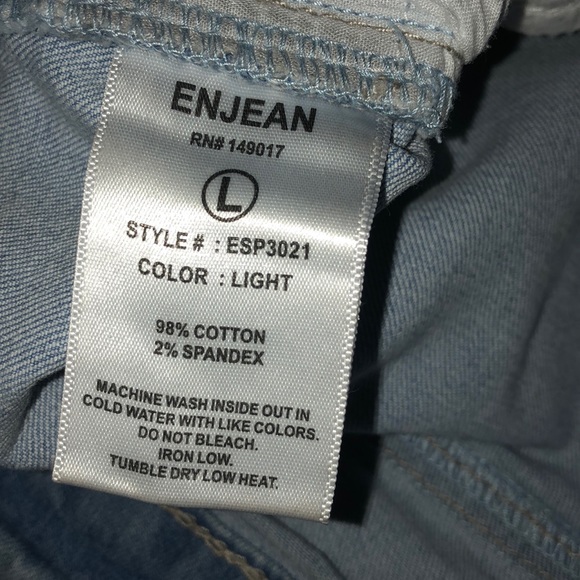 Jean shorts - Picture 3 of 3